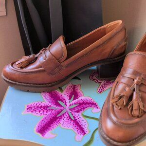 Pikolinos Llanes loafers with heel and tassle size 37 EU, 7-7.5 US